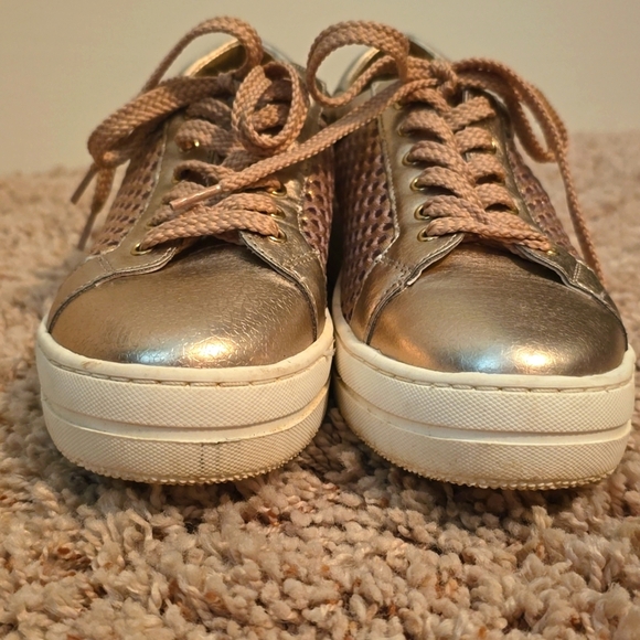 Steve Madden Women's Rose Gild Sneakers Size 6.5 (Bin 0718) - Picture 6 of 10